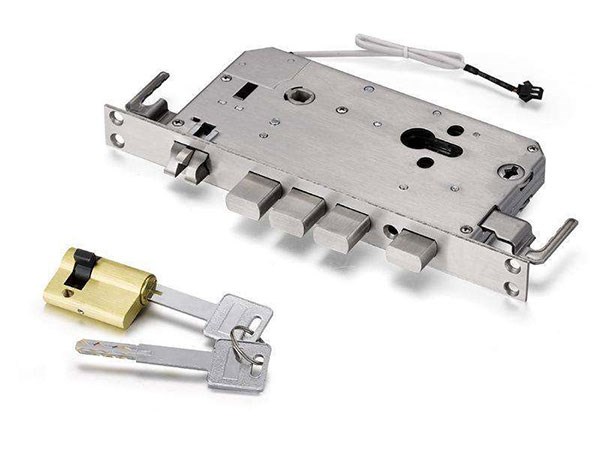 桂林安裝指紋鎖（專業(yè)開鎖價格）